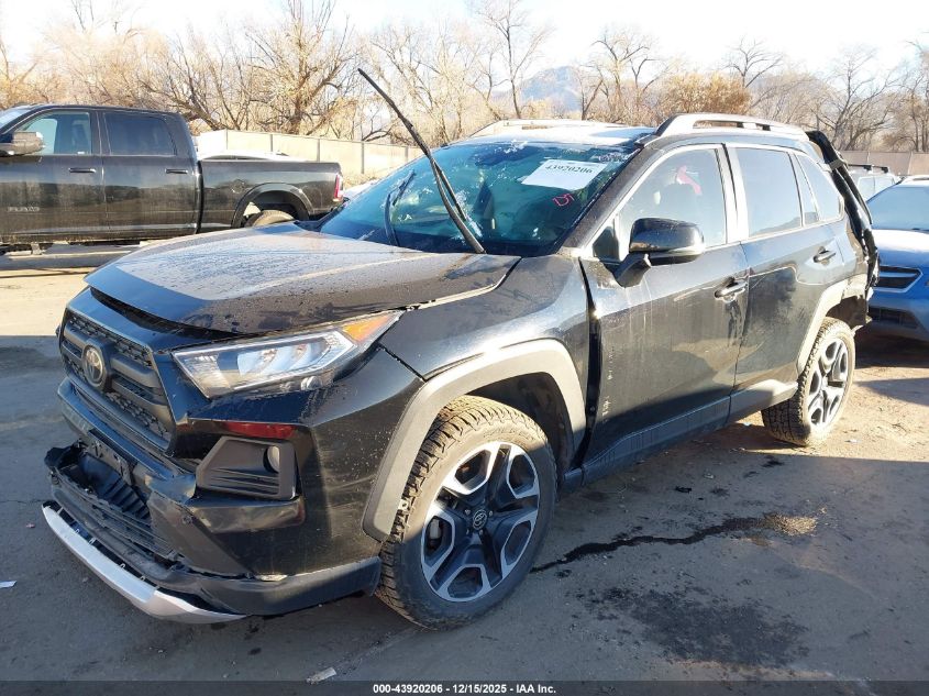 Toyota RAV4 2021 — photo 2