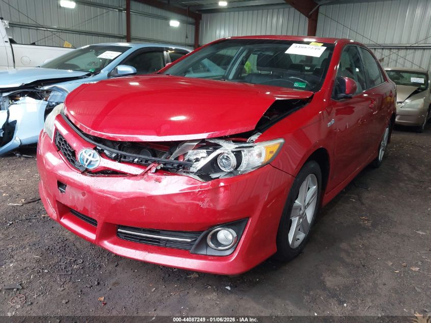 Toyota Camry 2014 — photo 2