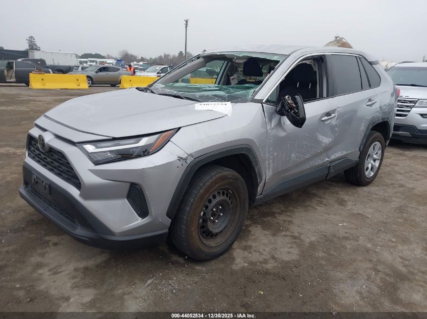 Toyota RAV4 2023 — photo 2