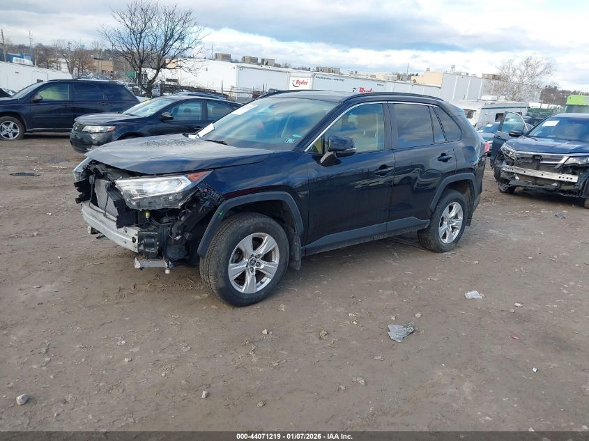 Toyota RAV 4 2020 — photo 2