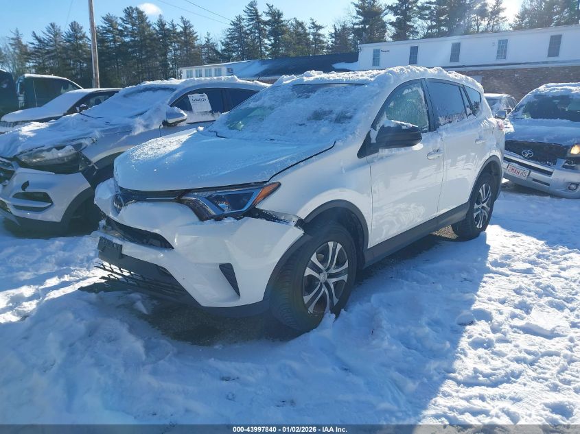 Toyota RAV4 2018 — photo 2