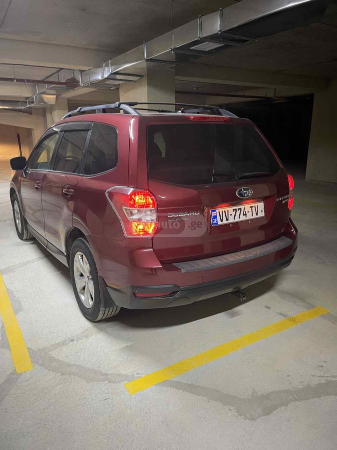 Subaru Forester 2014 — photo 2