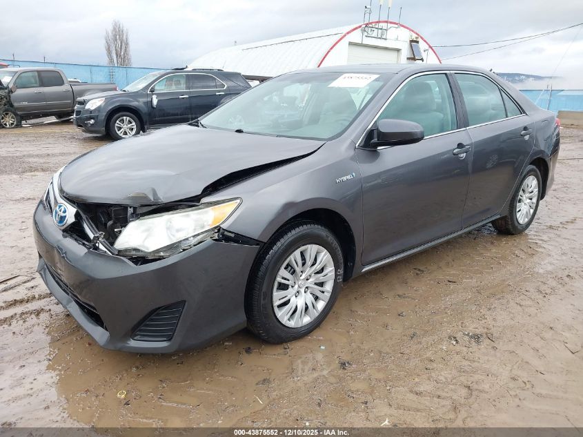 Toyota Camry 2014 — photo 2