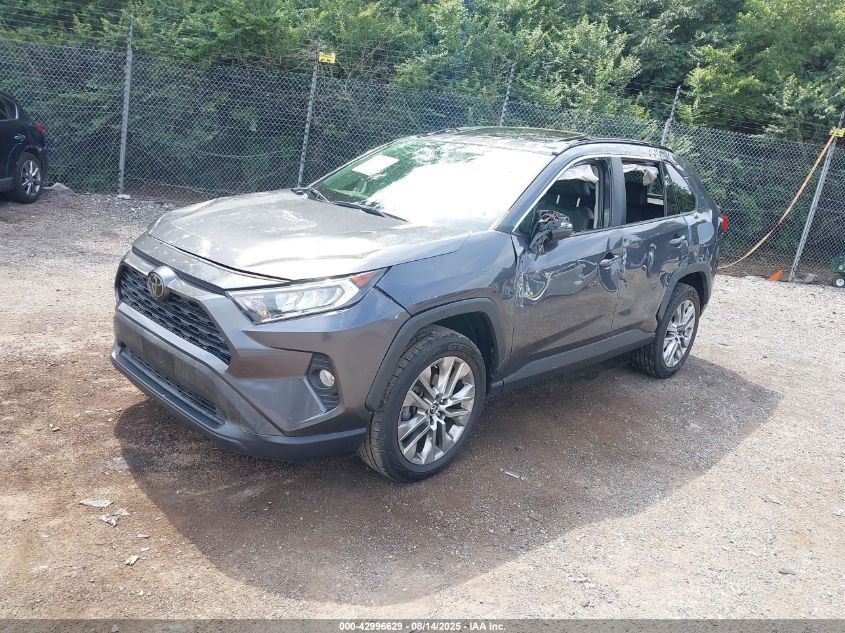 Toyota RAV4 2019 — photo 2
