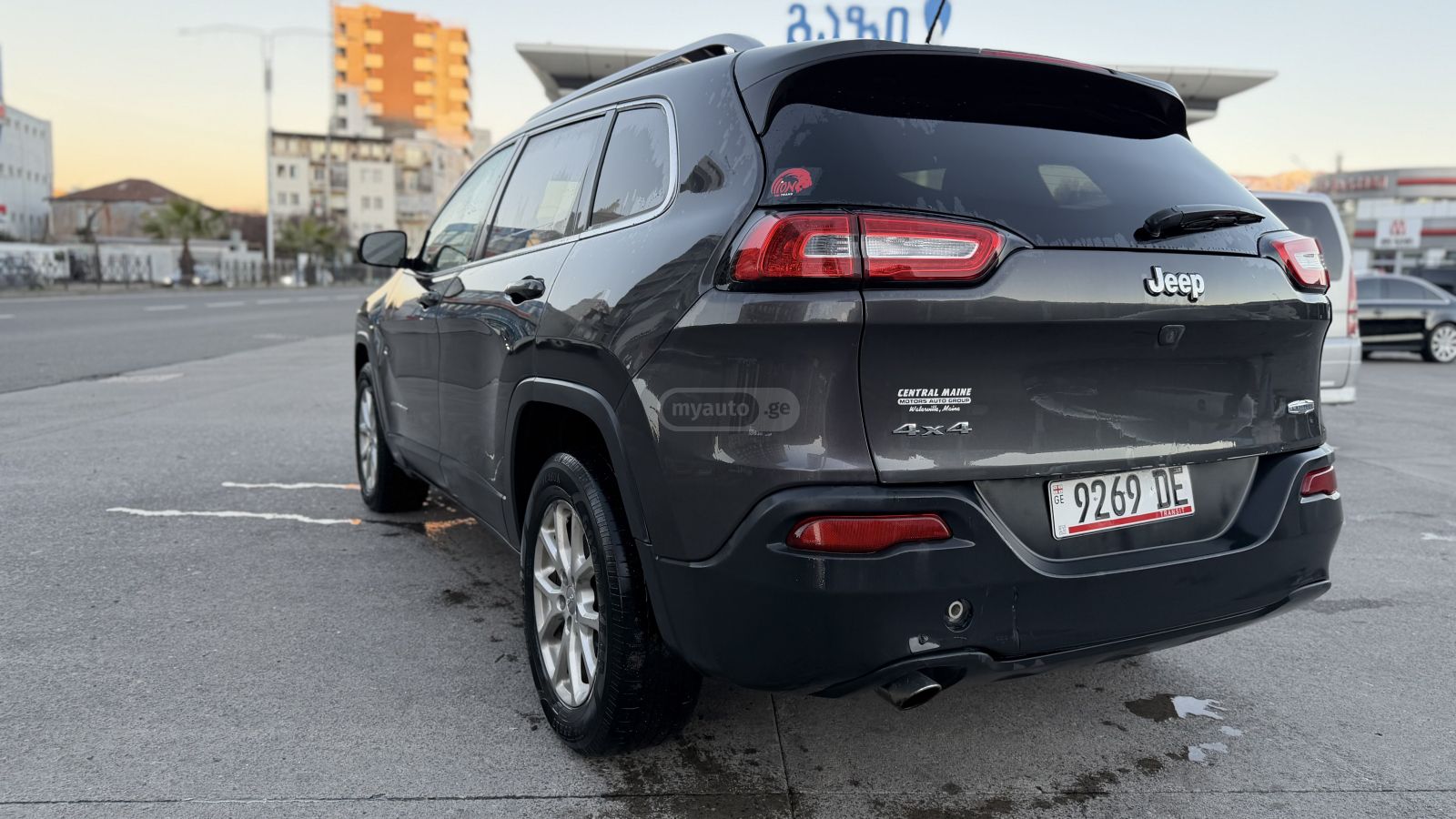 Jeep Cherokee 2016 — photo 2