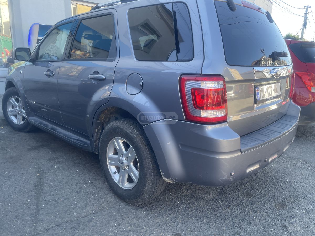 Ford Escape 2008 — photo 2