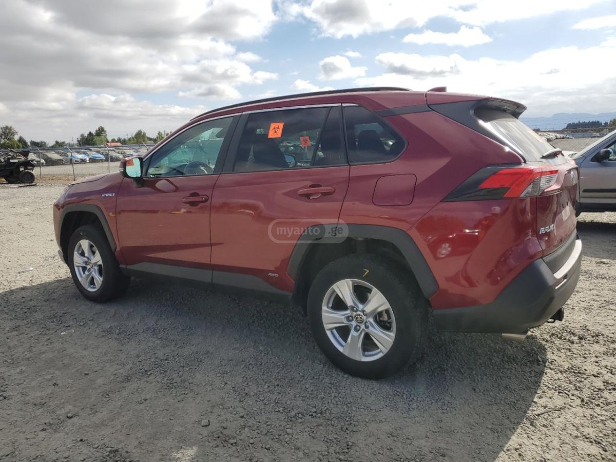 Toyota RAV4 2021 — photo 2