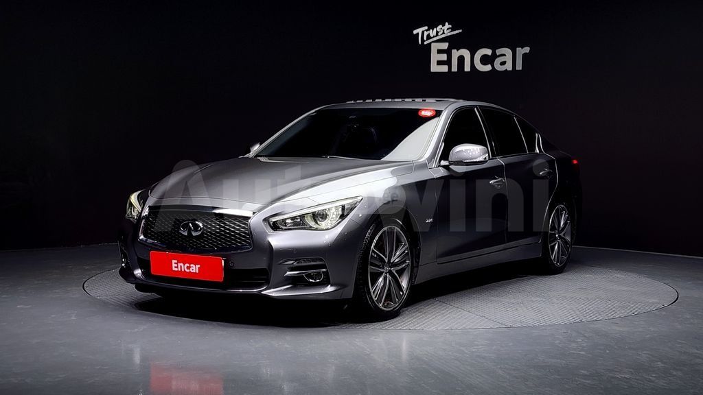 Infiniti Q 50