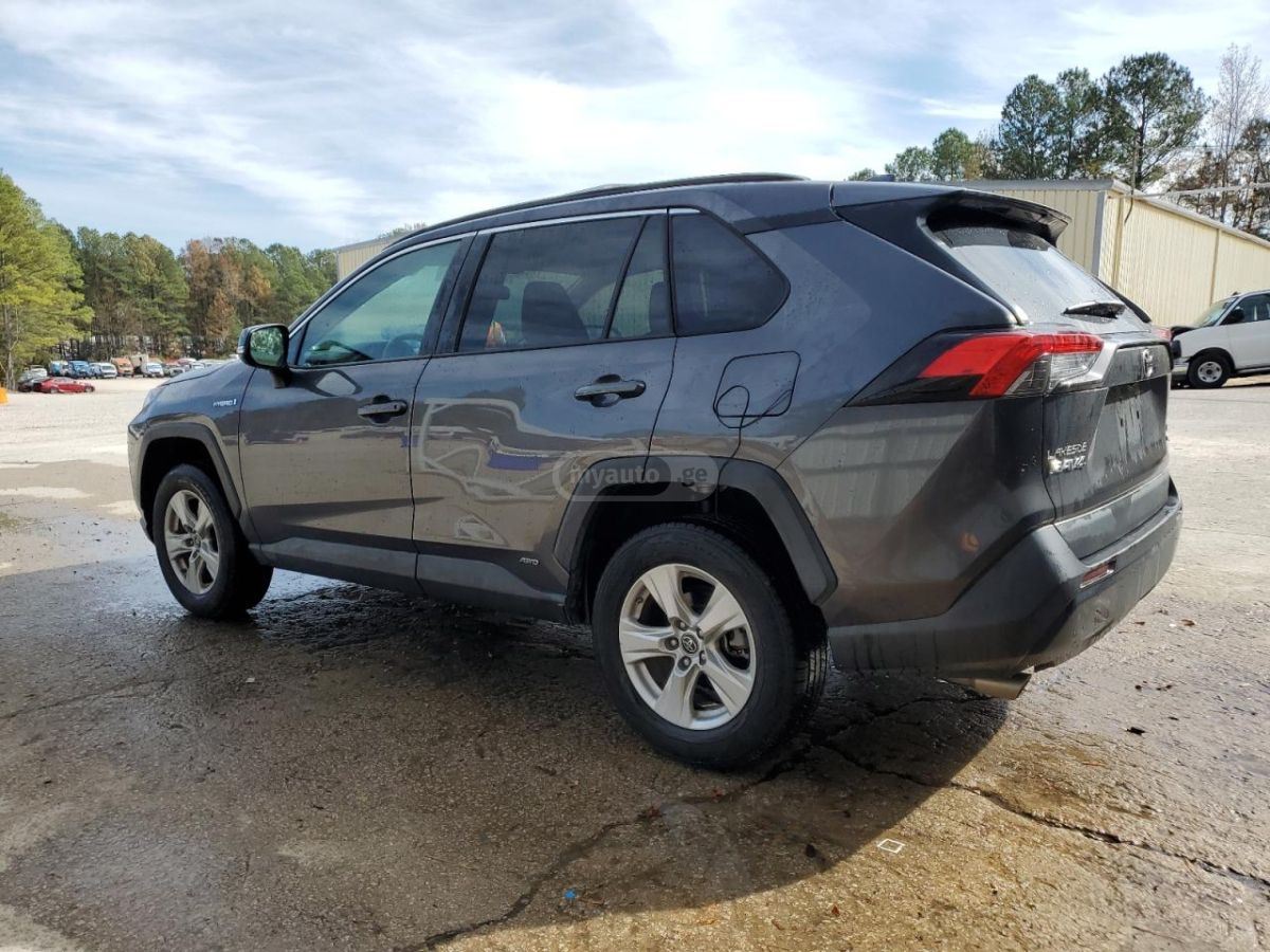 Toyota RAV4 2020 — photo 2