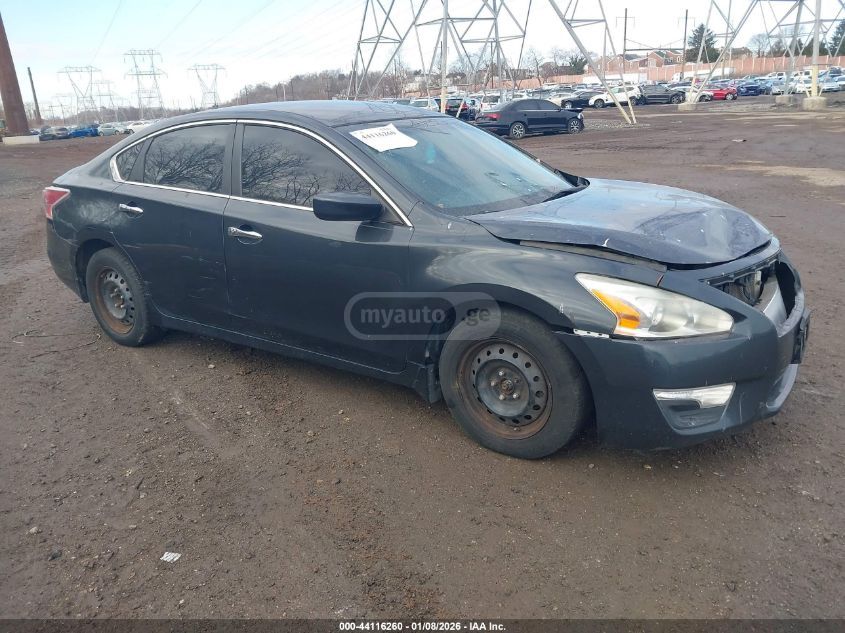 Nissan Altima 2014 — photo 2