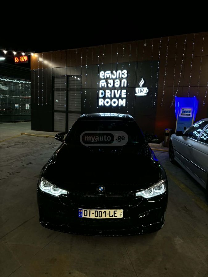 BMW 335 2015 — photo 2