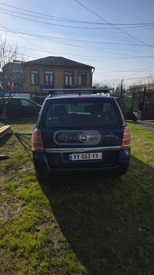 Opel Zafira 2006 — photo 2