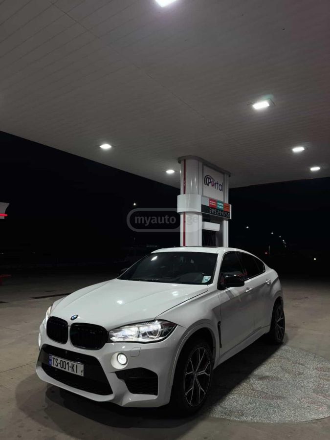 BMW X6 2017 — photo 2