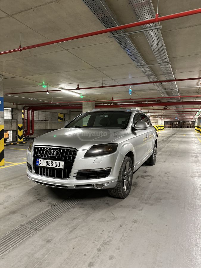 Audi Q7 2006 — photo 2