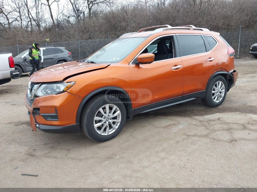 Nissan Rogue 2017 — photo 2