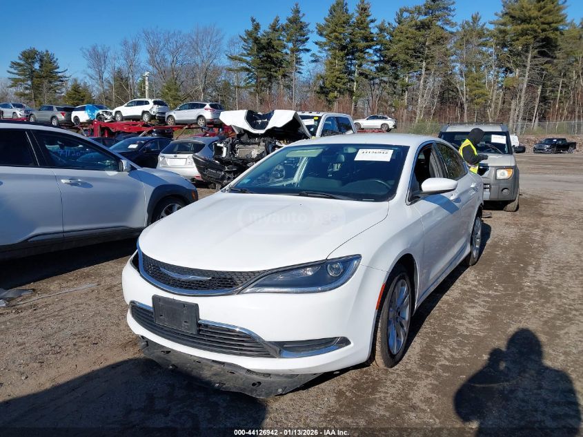 Chrysler 200 2016 — photo 2