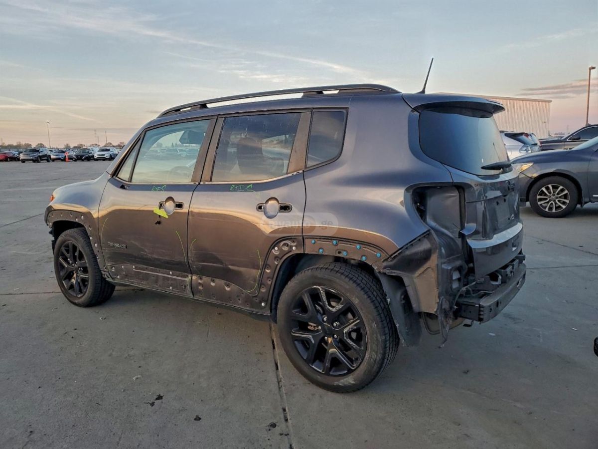 Jeep Renegade 2018 — photo 2