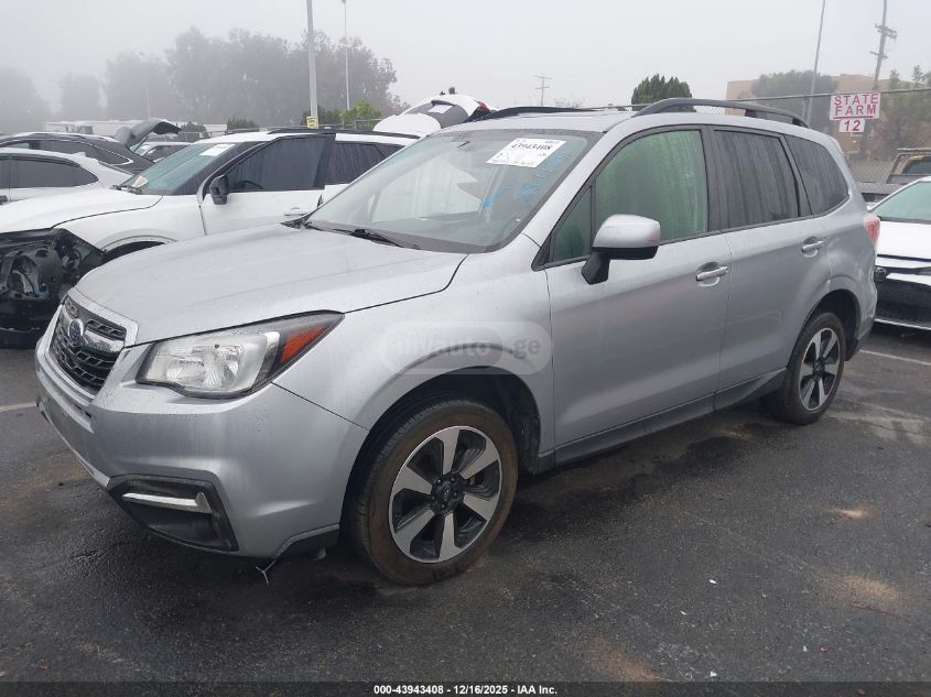Subaru Forester 2018 — photo 2