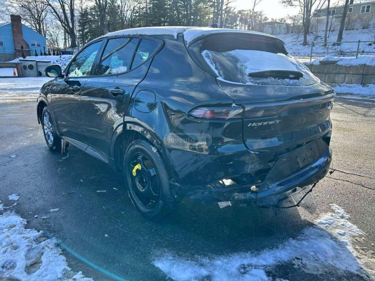 Dodge Hornet 2024 — photo 2