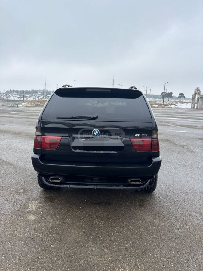 BMW X5 2004 — photo 2