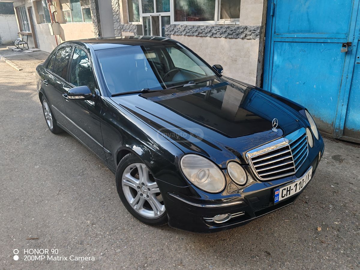 Mercedes-Benz E 350 2007 — photo 2