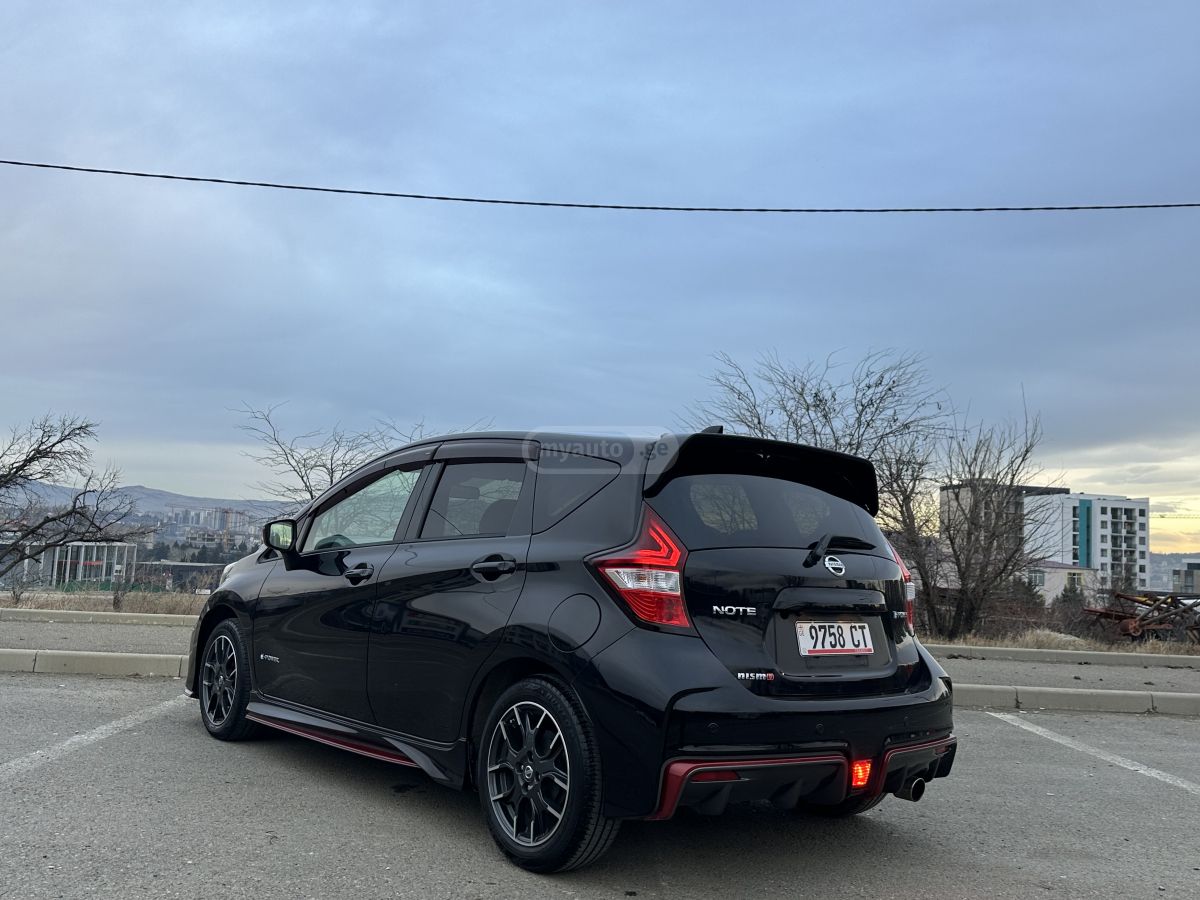 Nissan Note 2019 — photo 2