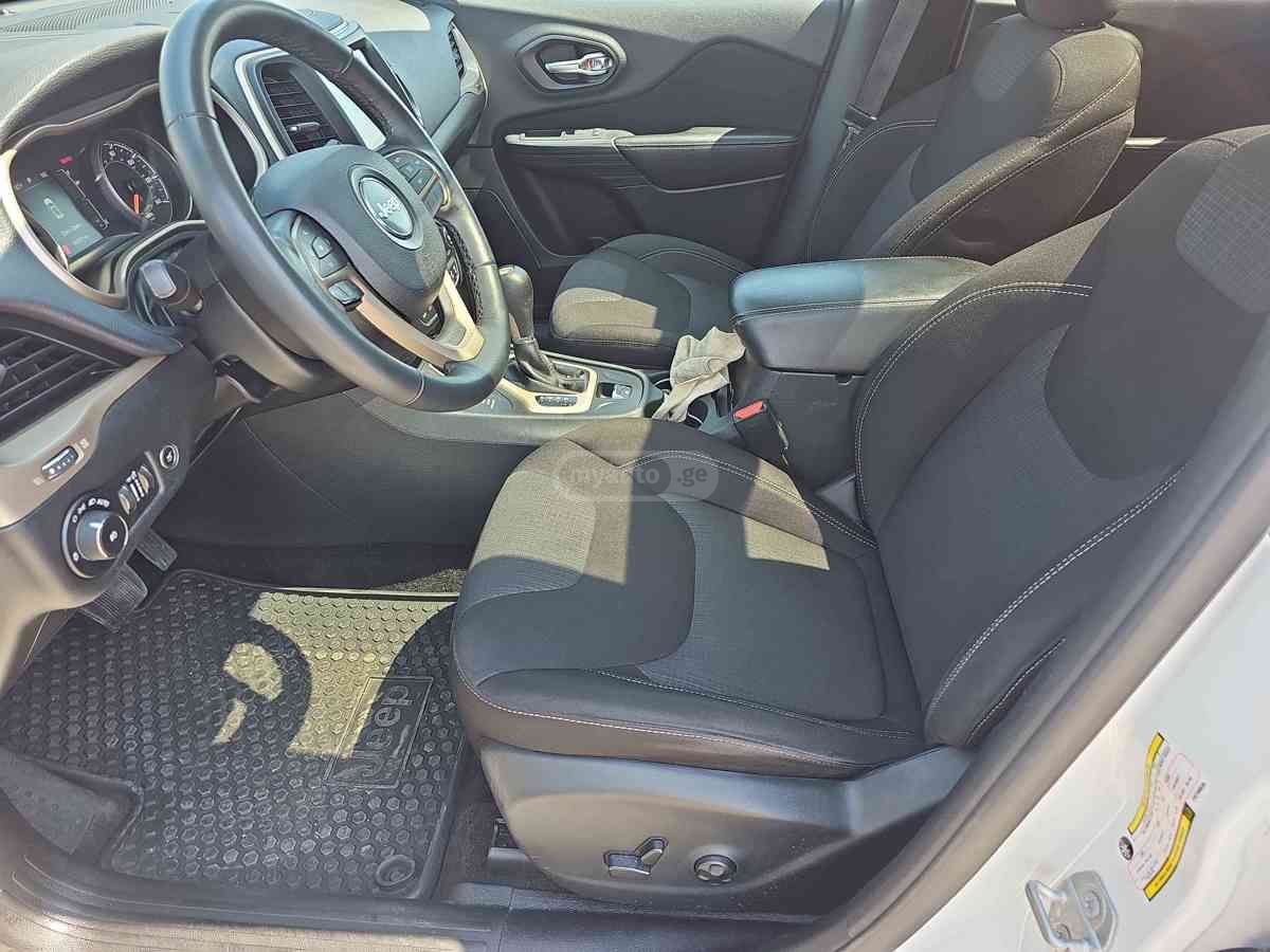 Jeep Cherokee 2015 — photo 2