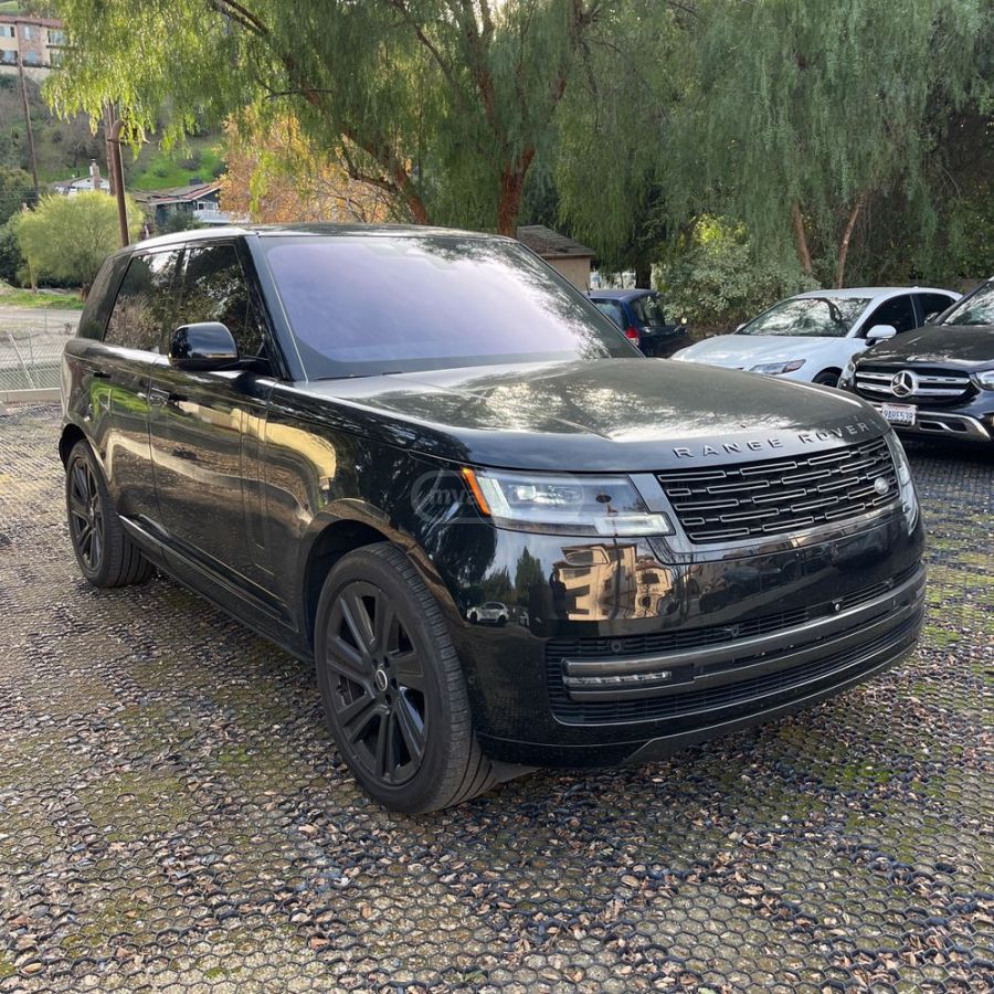 Land Rover Range Rover 2023 — photo 2