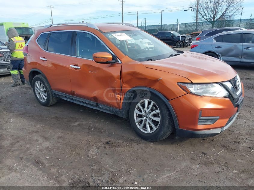 Nissan Rogue 2017 — photo 2