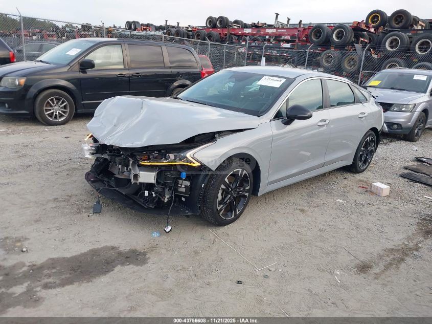 Kia K5 2024 — photo 2