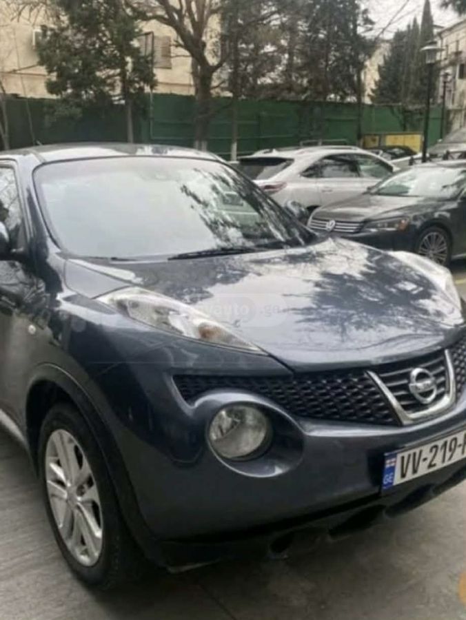 Nissan Juke 2012 — photo 2