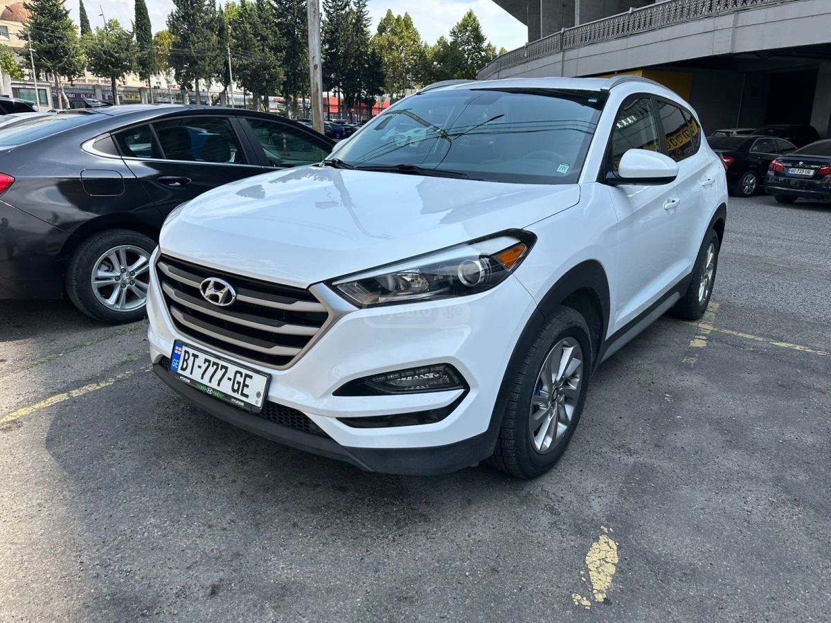 Hyundai Tucson