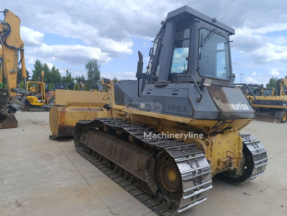 Hino D155AX 2002 — photo 2