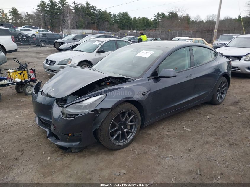 Tesla Model 3 2022 — photo 2