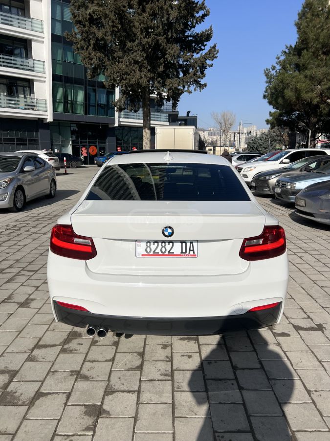 BMW 228 2015 — photo 2
