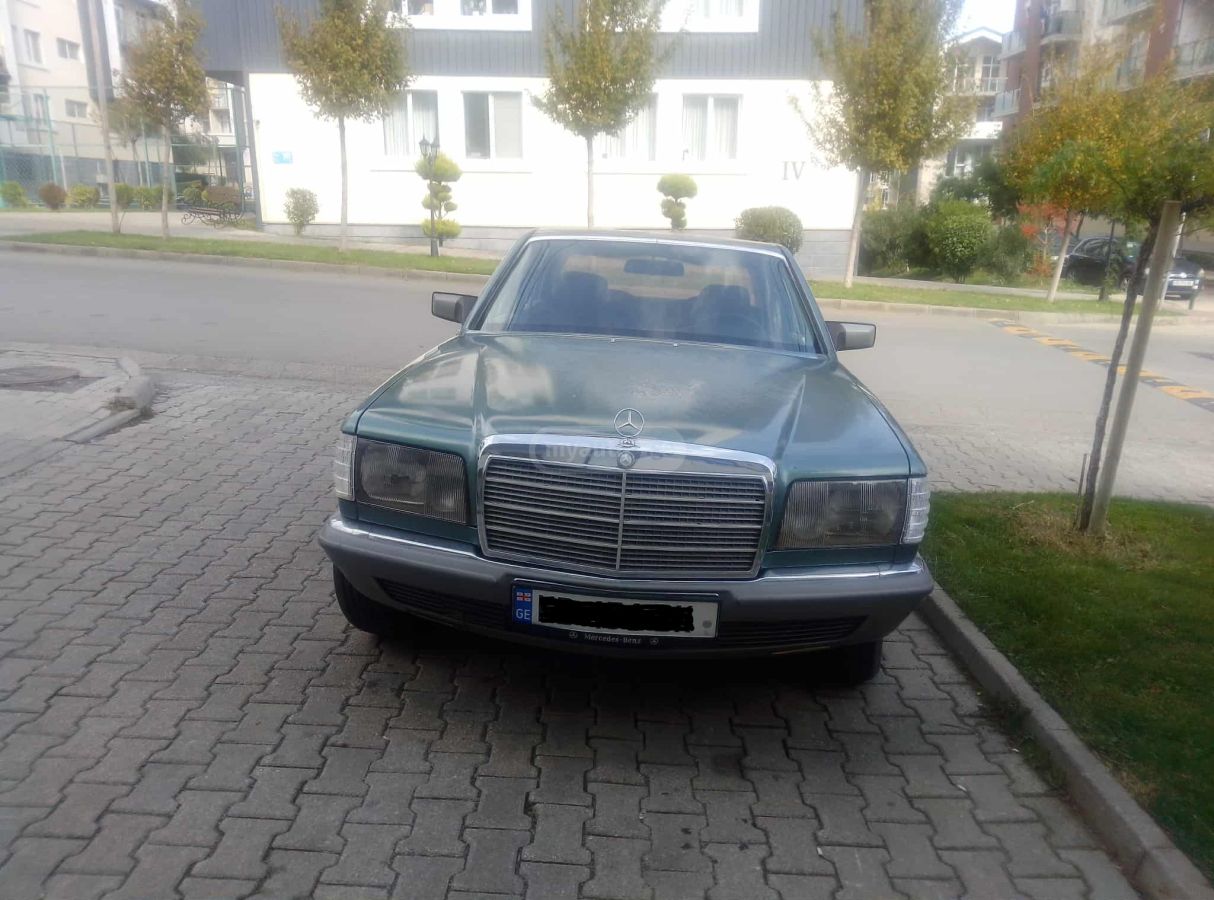Mercedes-Benz S 300 1984 — photo 2