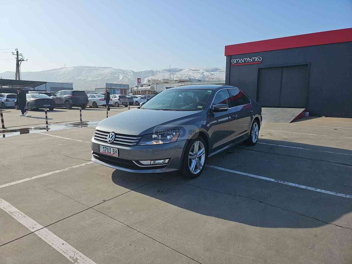 Volkswagen Passat