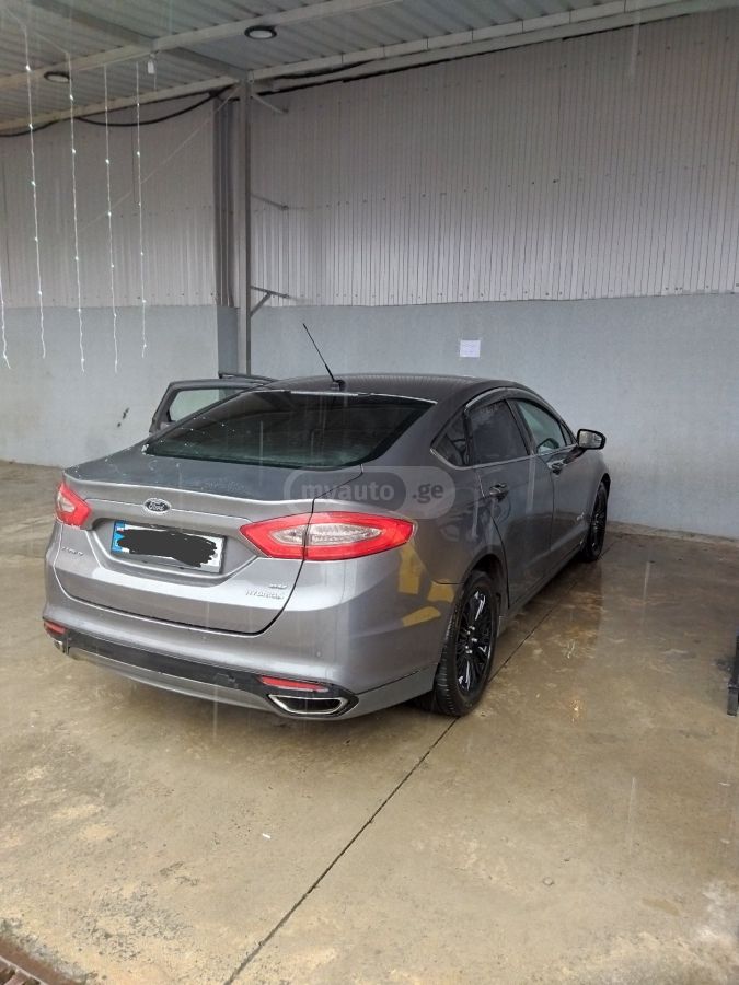 Ford Fusion