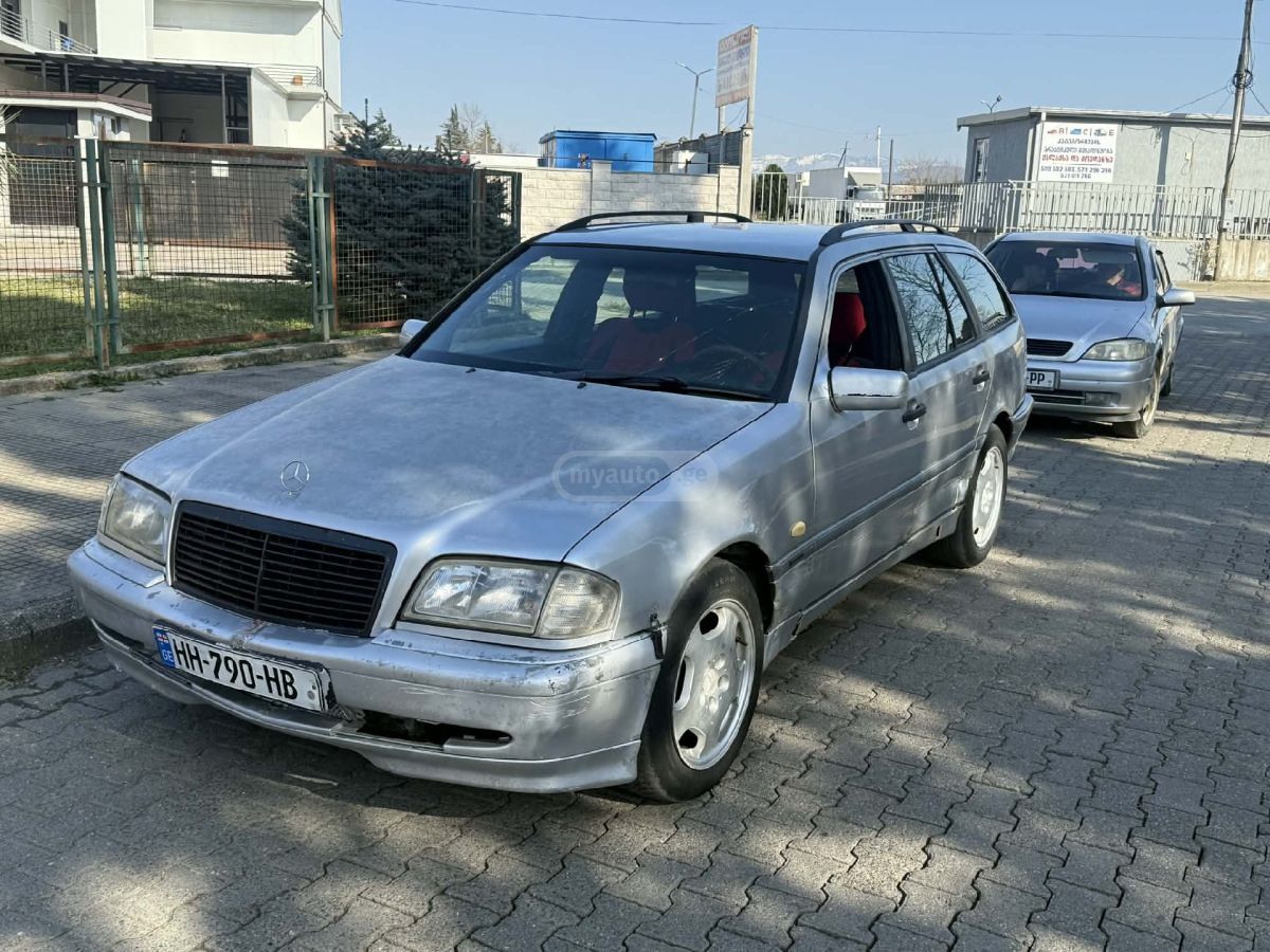 Mercedes-Benz C 200 1997 — photo 2