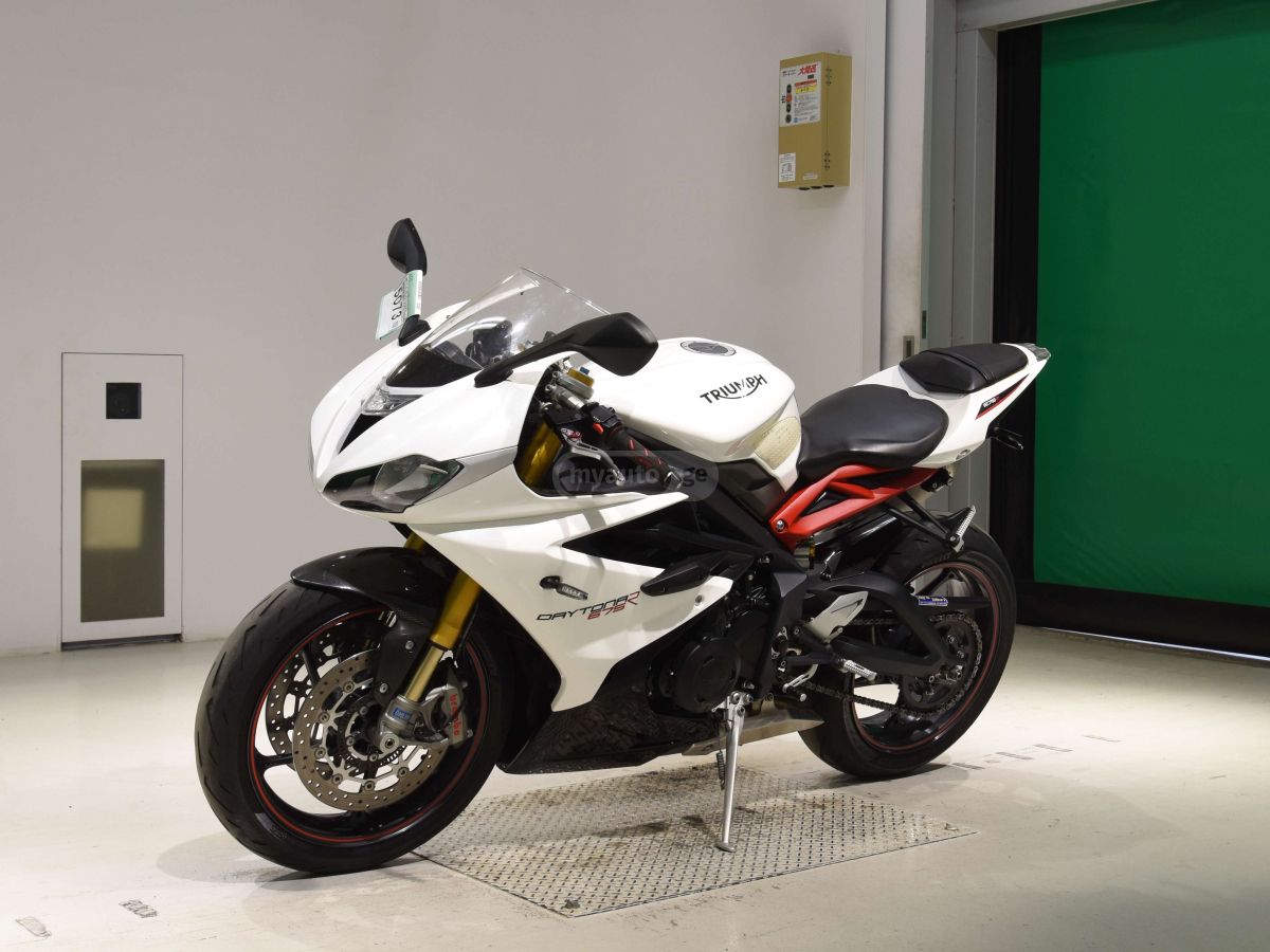 Triumph Daytona 675