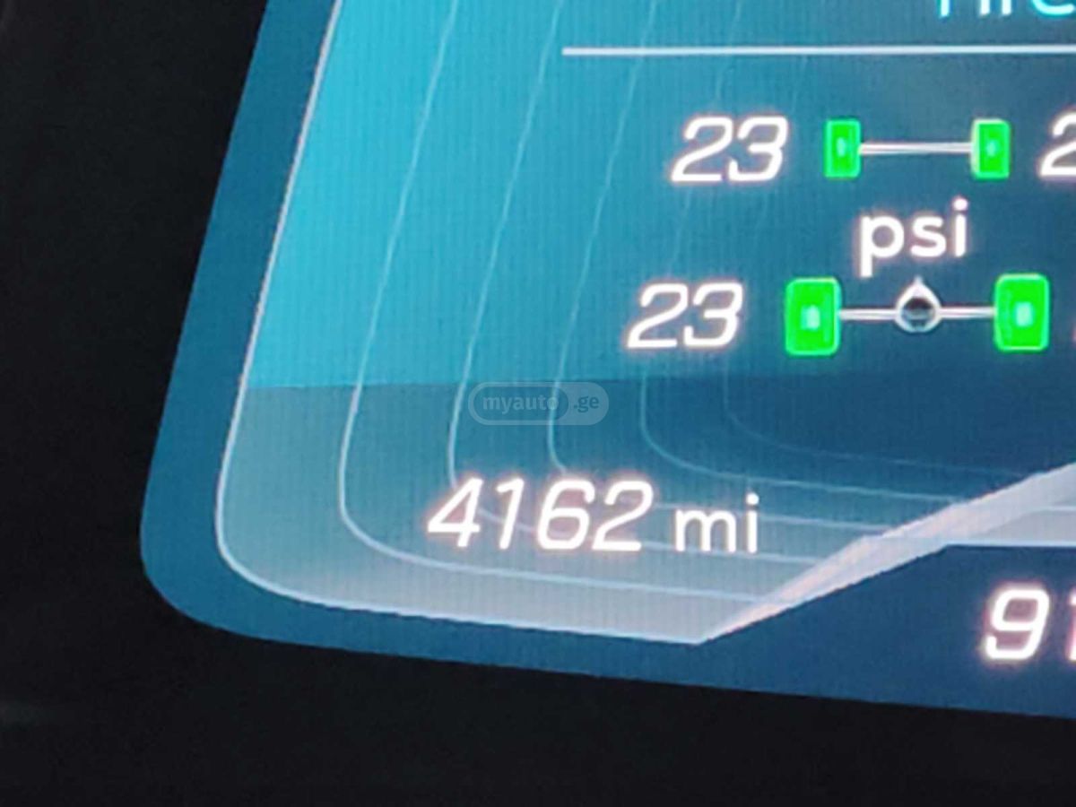 Chevrolet Corvette 2024 — photo 2
