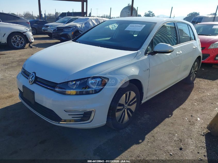 Volkswagen Golf 2019 — photo 2