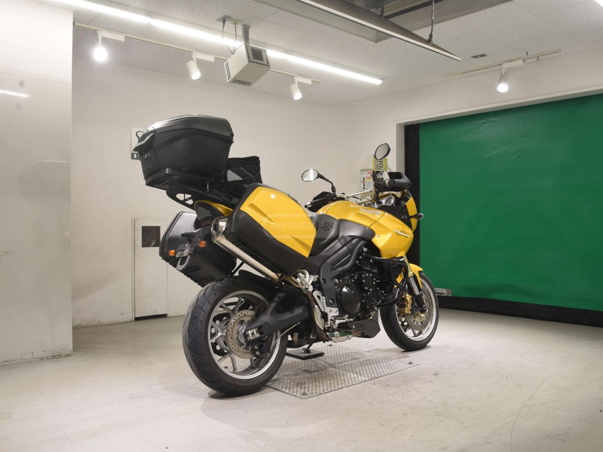 Triumph Tiger 1050 2007 — photo 2
