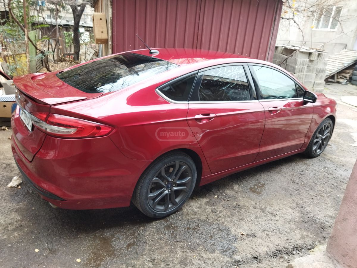 Ford Fusion 2018 — photo 2