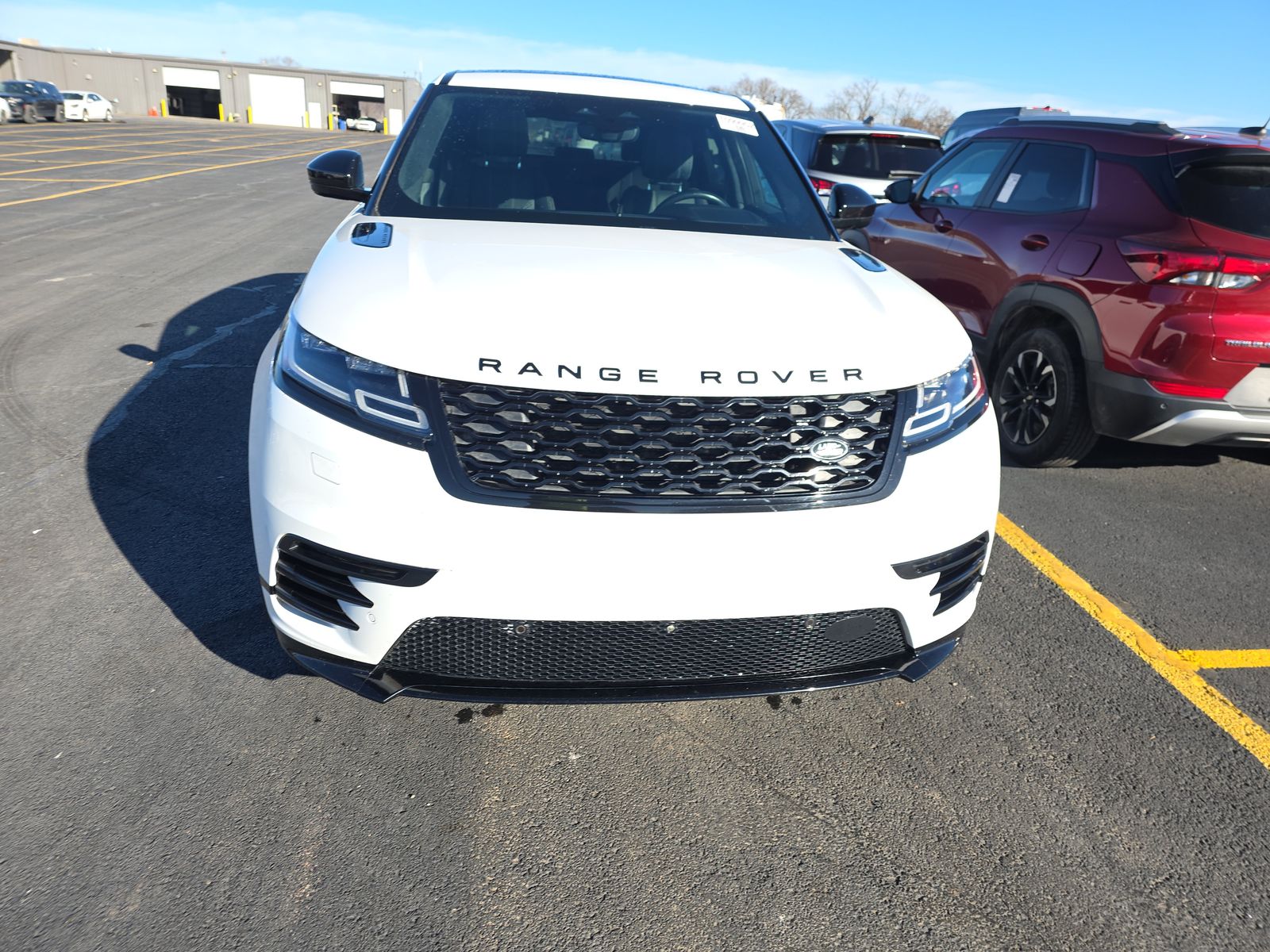 Land Rover Range Rover  Velar 2021 — photo 2
