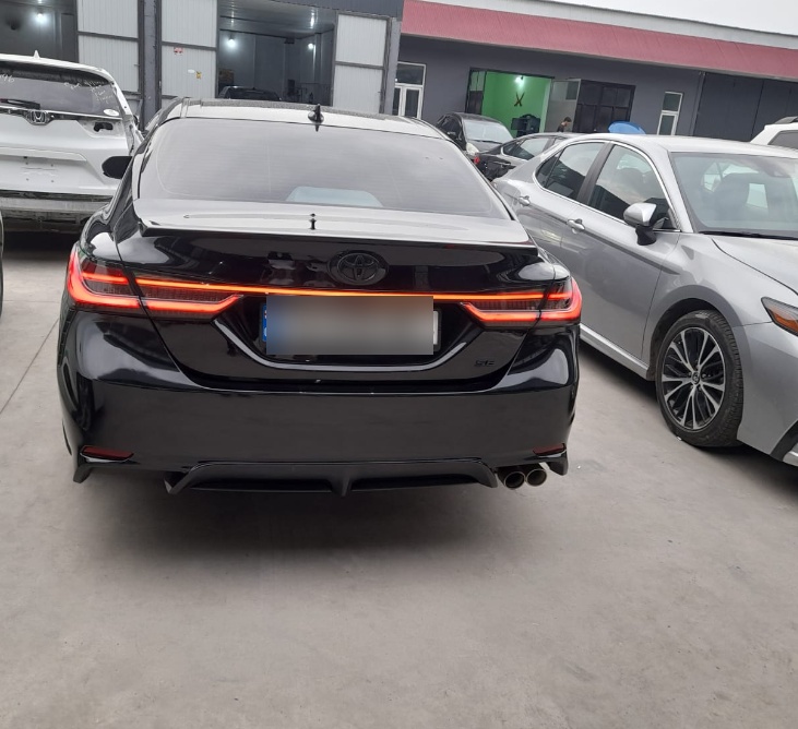 Toyota Camry 2019 — photo 2