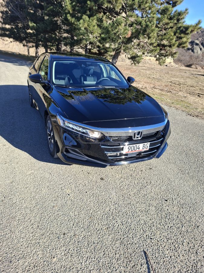 Honda Accord 2021 — photo 2