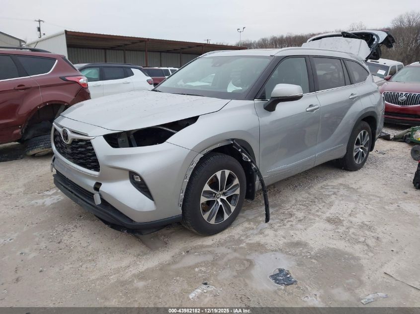 Toyota Highlander 2025 — photo 2