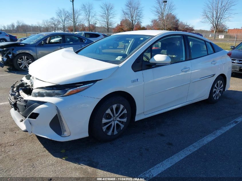 Toyota Prius 2021 — photo 2