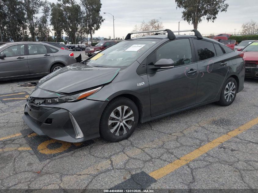 Toyota Prius 2022 — photo 2